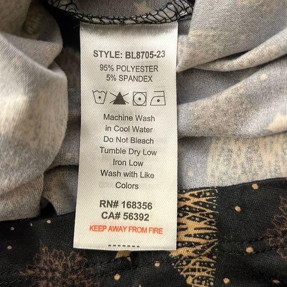 PJ’s * Trees and Stars * 2pc Pajama Top & Shorts Set * size M * Black & Gold * - Picture 9 of 11